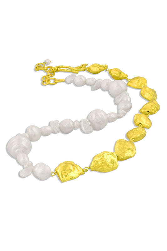 Pearl Embellished Necklace 