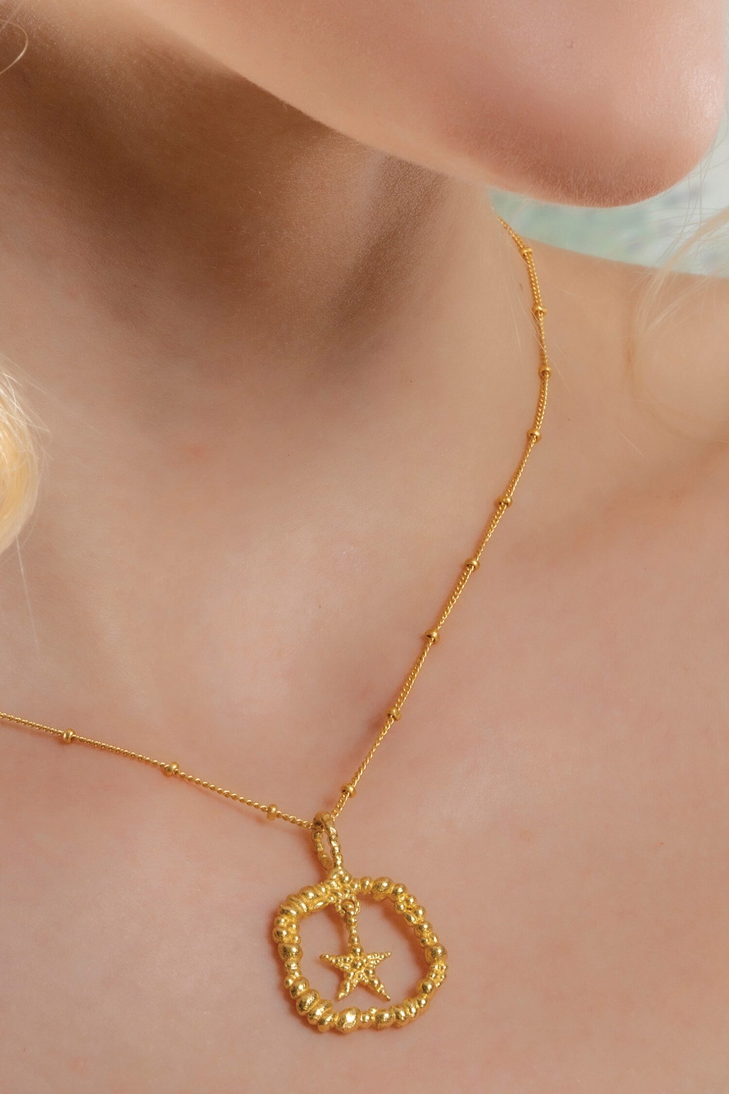 Granulated Star Charm Pendant Necklace 