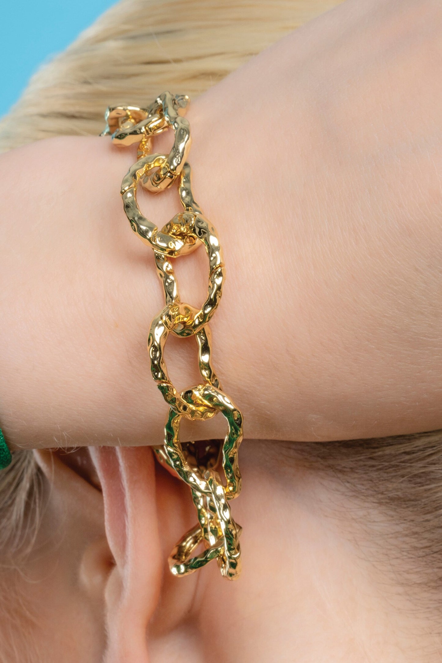 Textured Chain Link Bracelet 