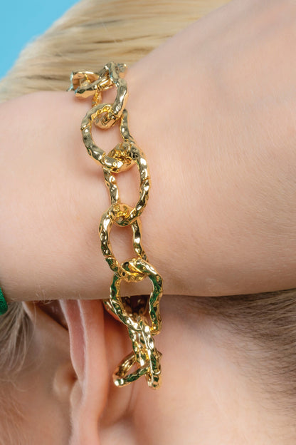 Textured Chain Link Bracelet 