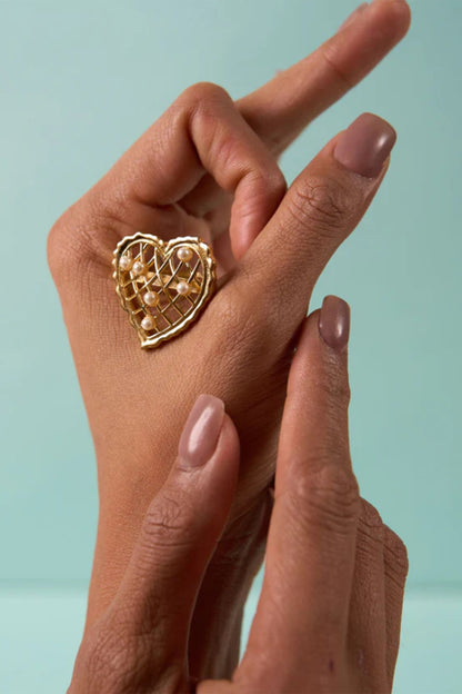 Loves Vow Heart Shaped Cutwork Ring 
