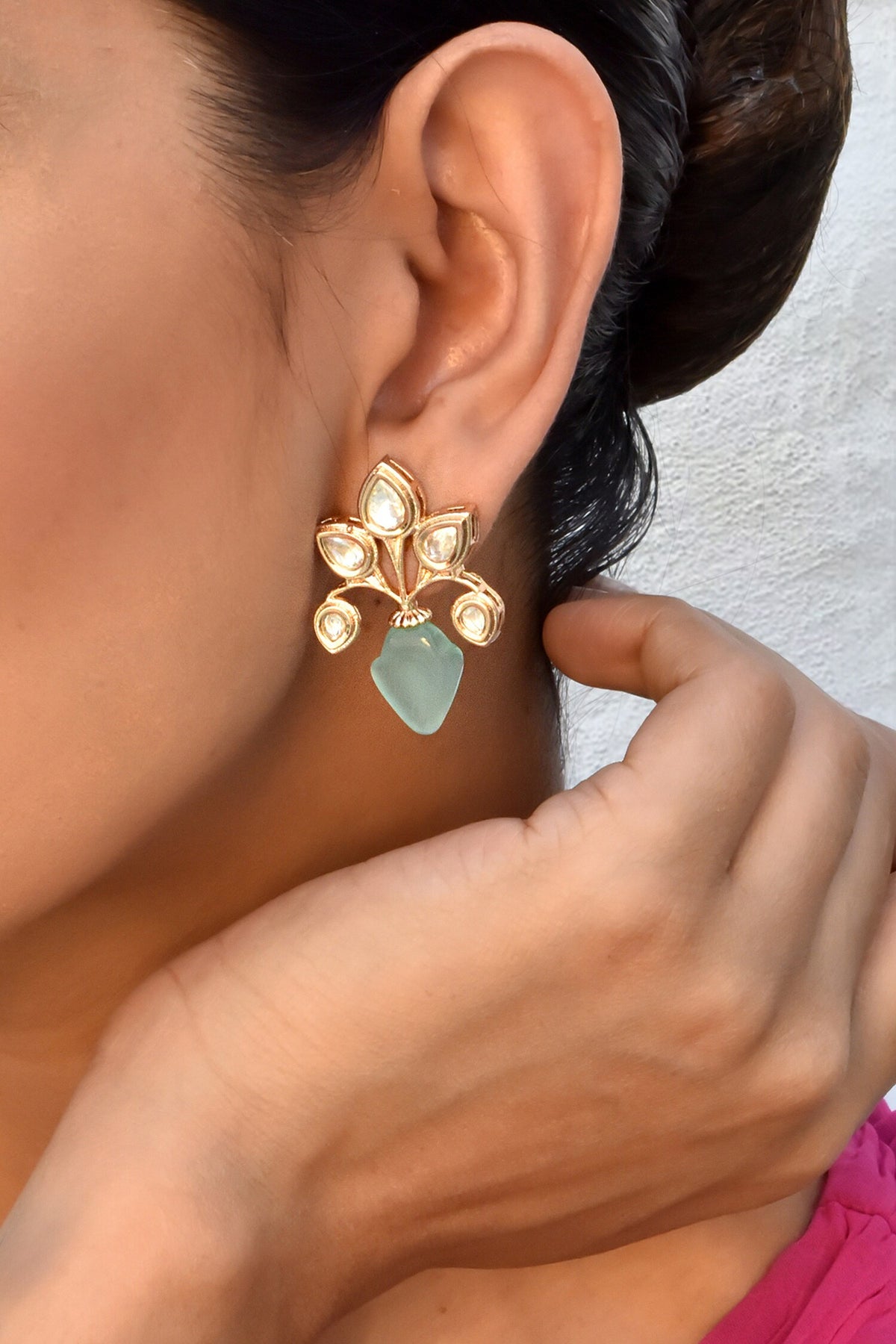 Tear Drop Carved Studs 