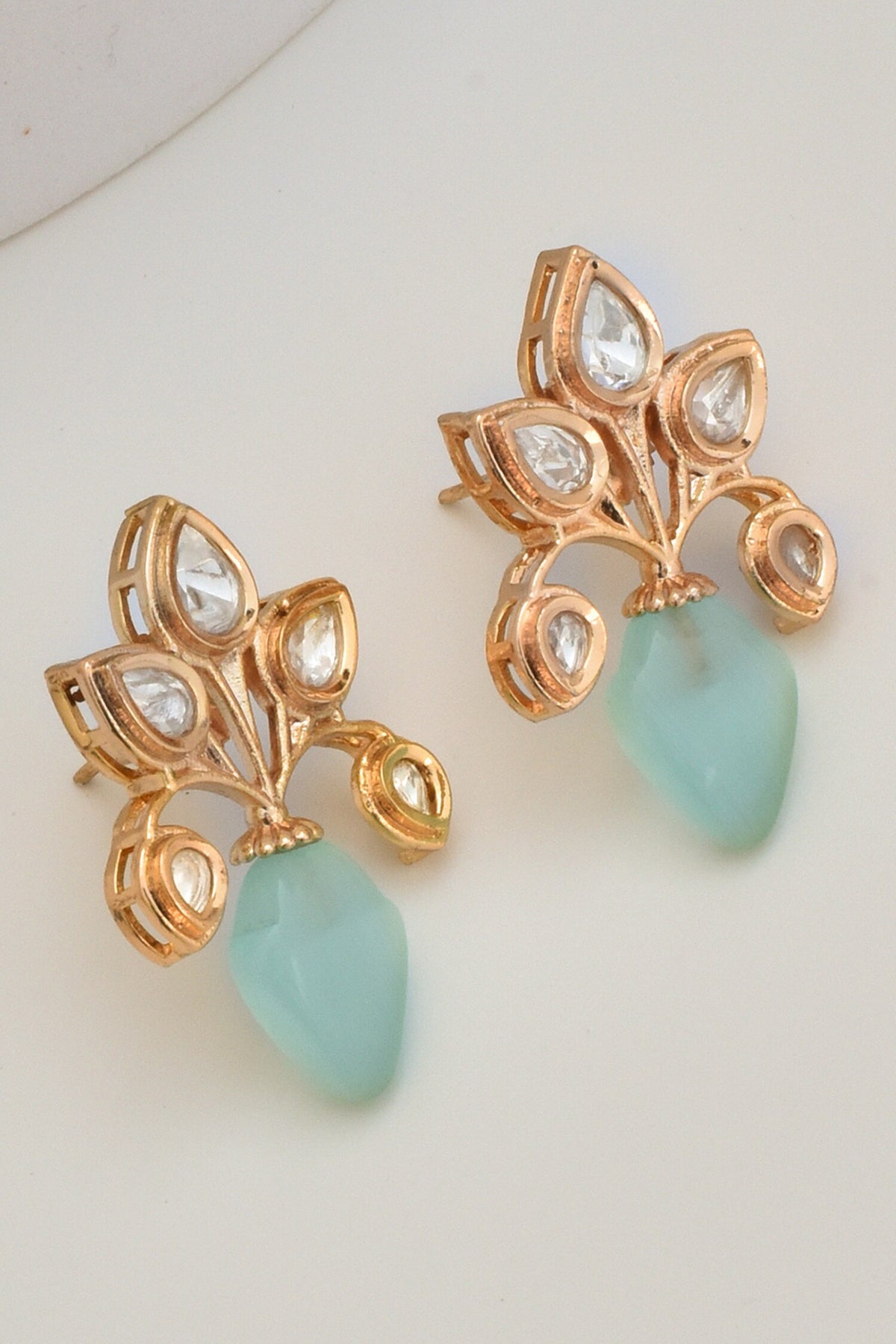 Tear Drop Carved Studs 