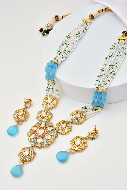 Carved Floret Pendant Necklace Set 