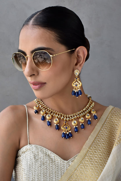 Flower Carved Kundan Embellished Jewellery Set 