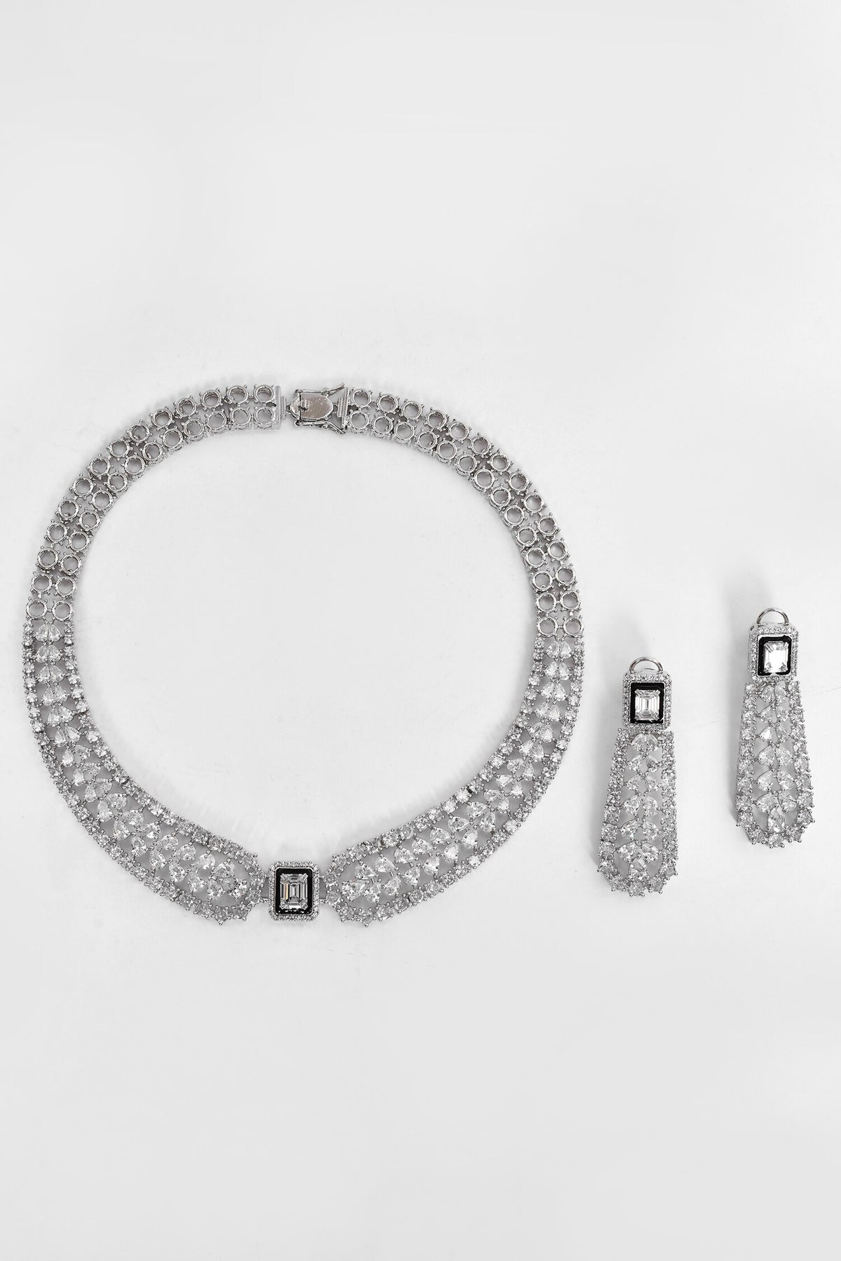 Stone Studded Choker Necklace Set 