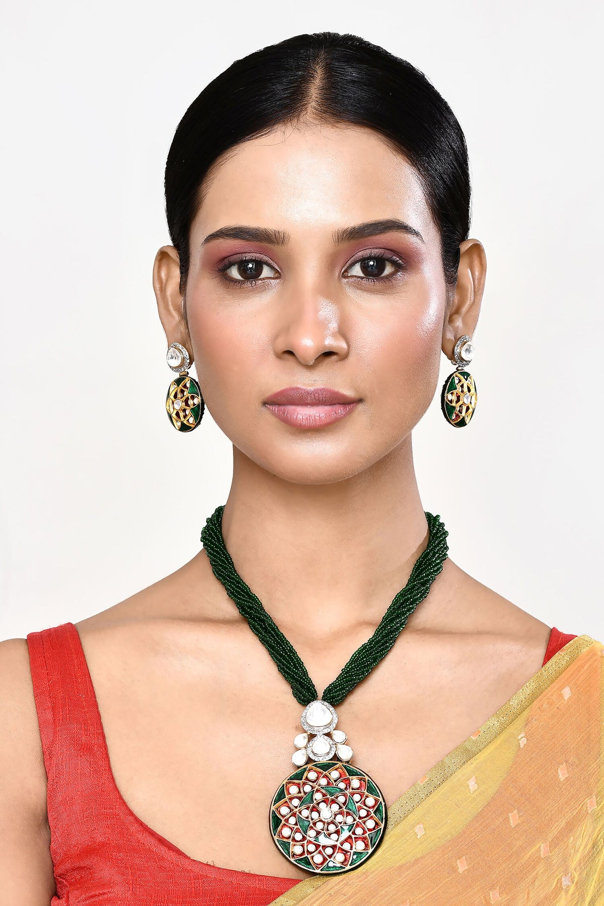 Embellished Pendant Necklace Set 