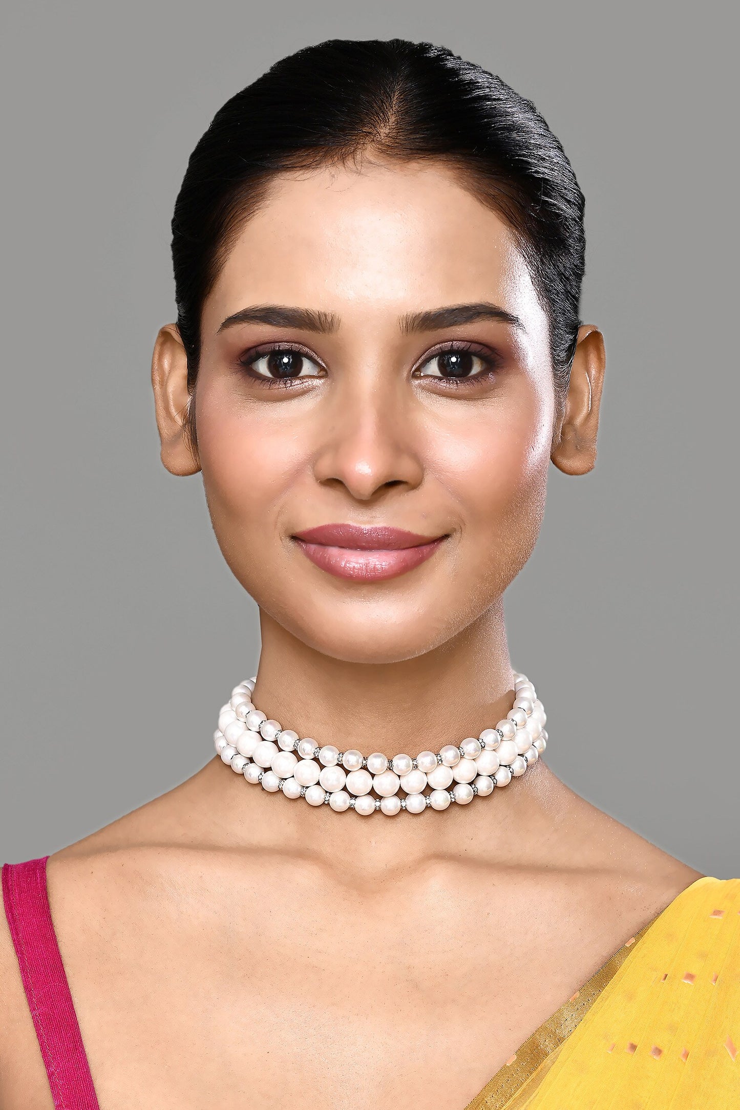 Three Layered Pearl Necklace 