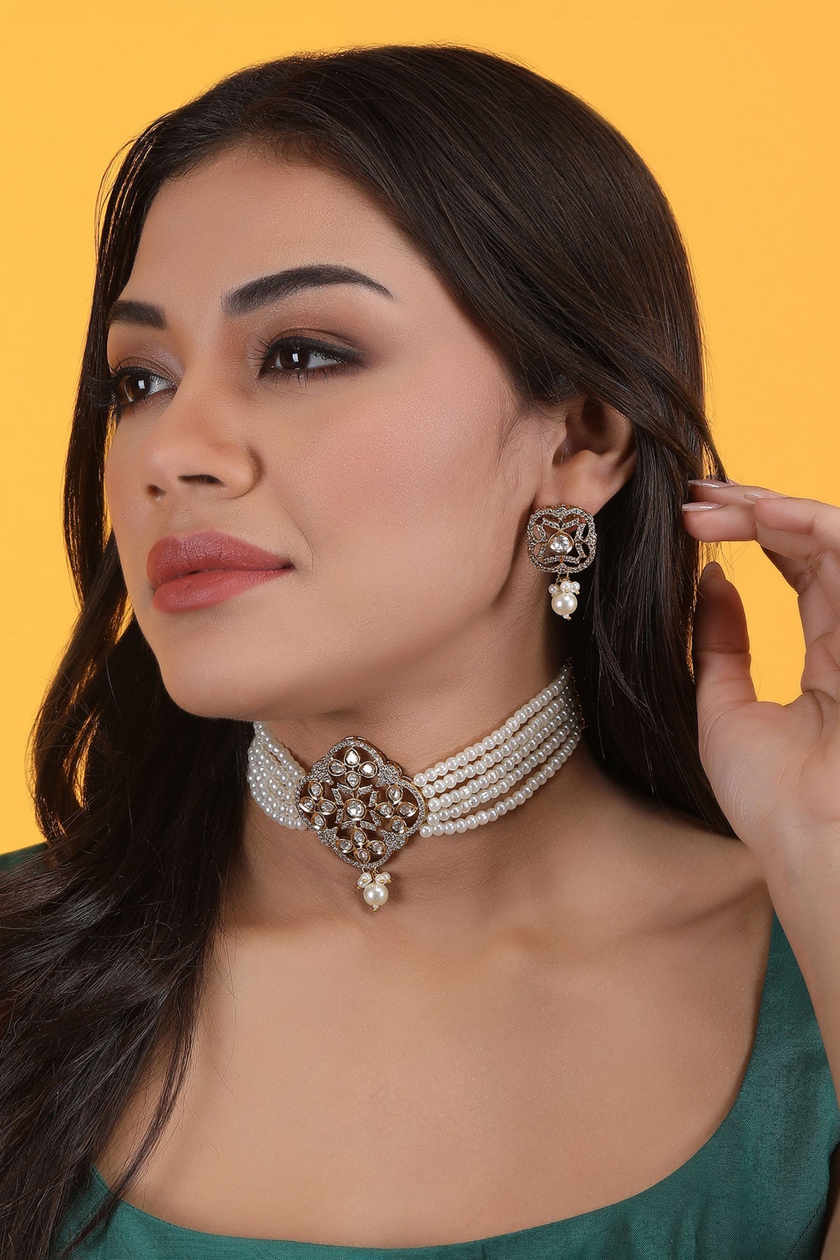 Stones & Beads Studded Choker Necklace Set 