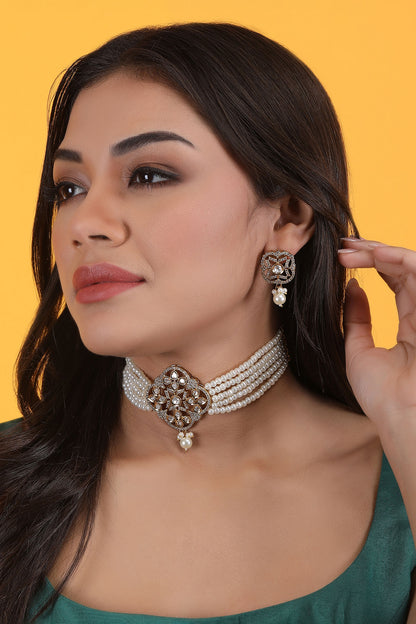 Stones & Beads Studded Choker Necklace Set 
