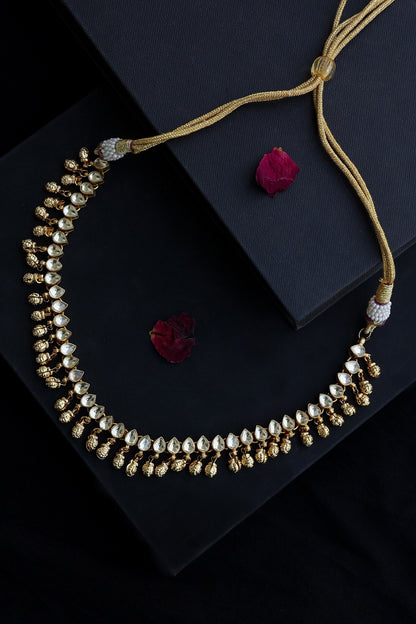 Embellished Floral Choker Necklace 