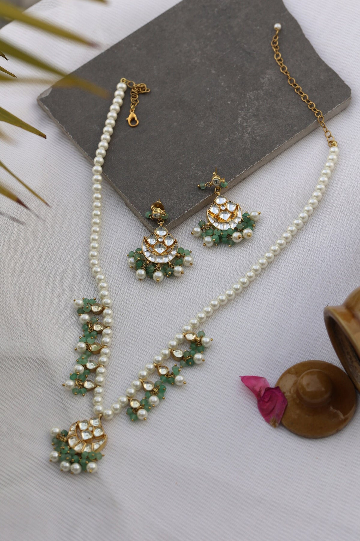 Crescent Cutwork Pendant Necklace Set 