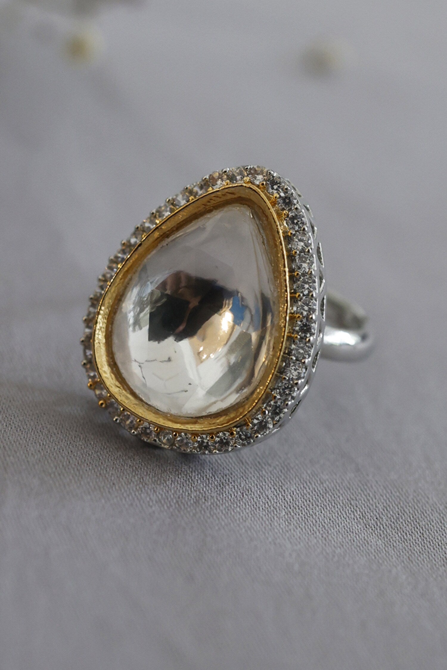Tear Drop Cutwork Ring 