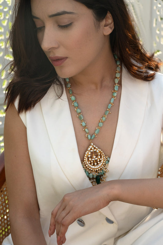 Peardrop Bloom Kundan & Stone Embellished Necklace 