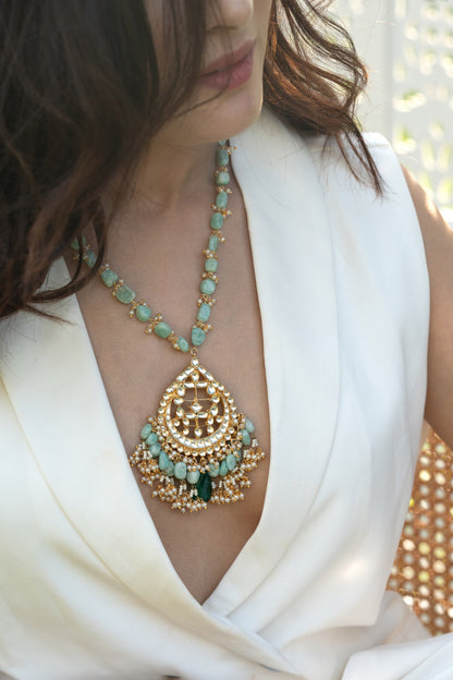 Peardrop Bloom Kundan & Stone Embellished Necklace 