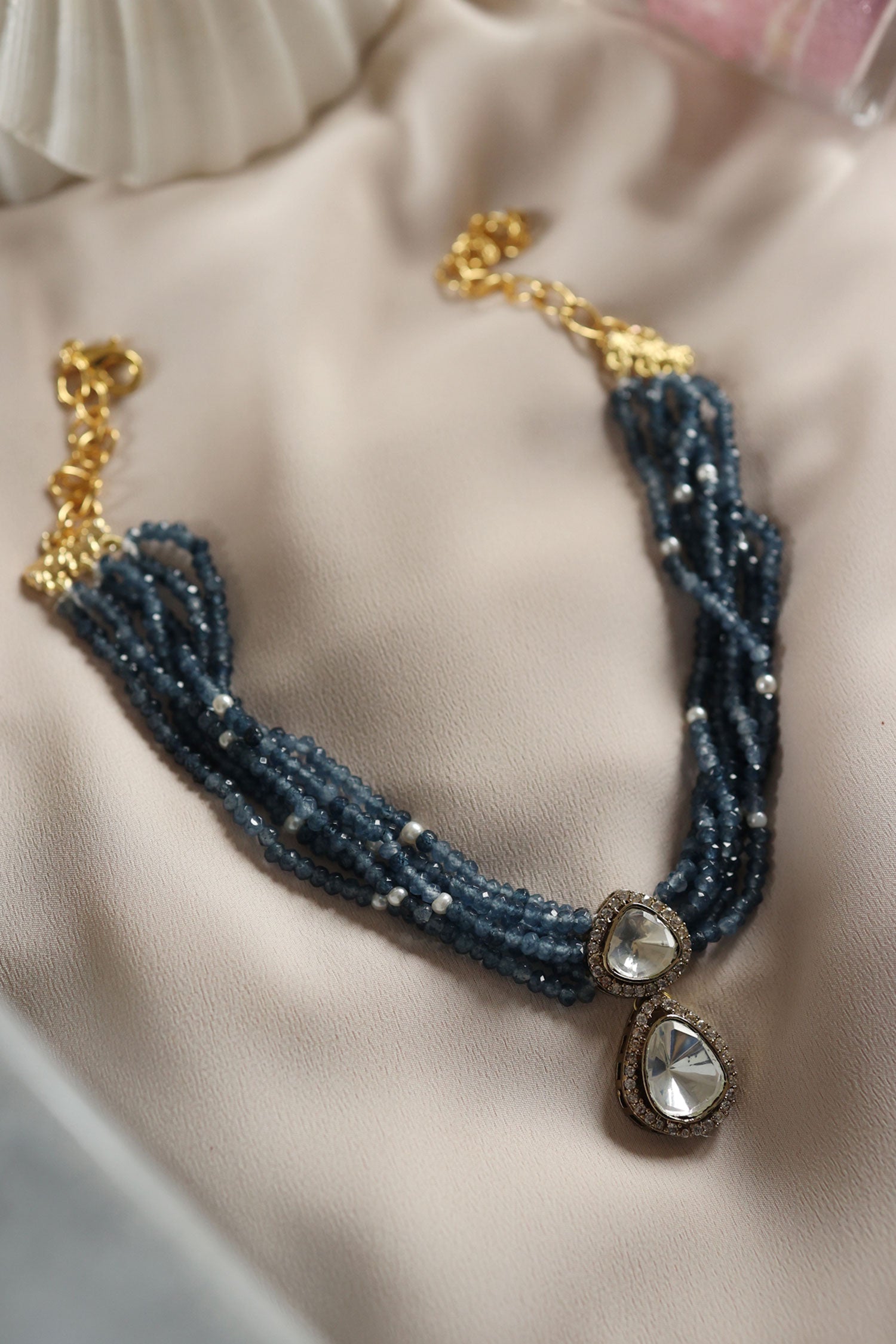 Polki Embellished Pendant Choker 