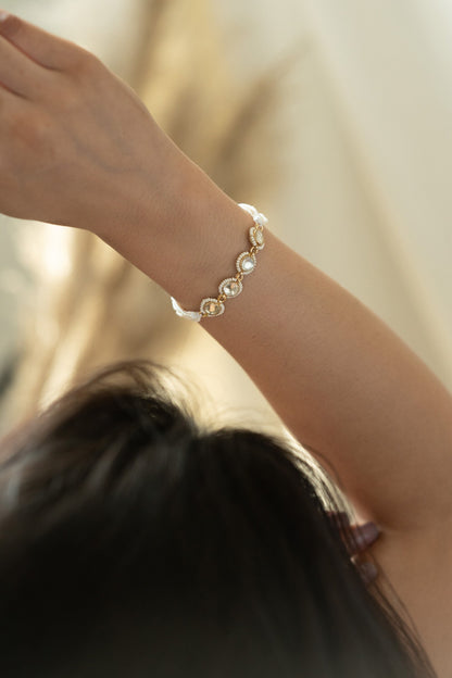 Kundan Embellished Bracelet 