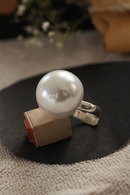 Pearl Embellished Ring 