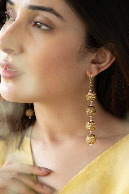 Shell Pearl Embellished Jadau Earrings 