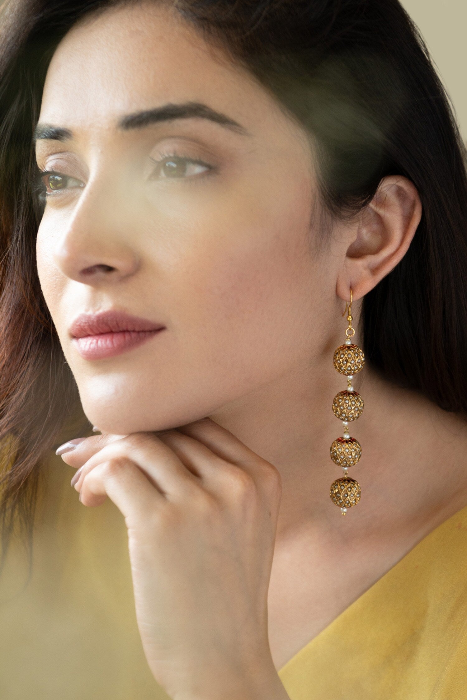 Shell Pearl Embellished Jadau Earrings 