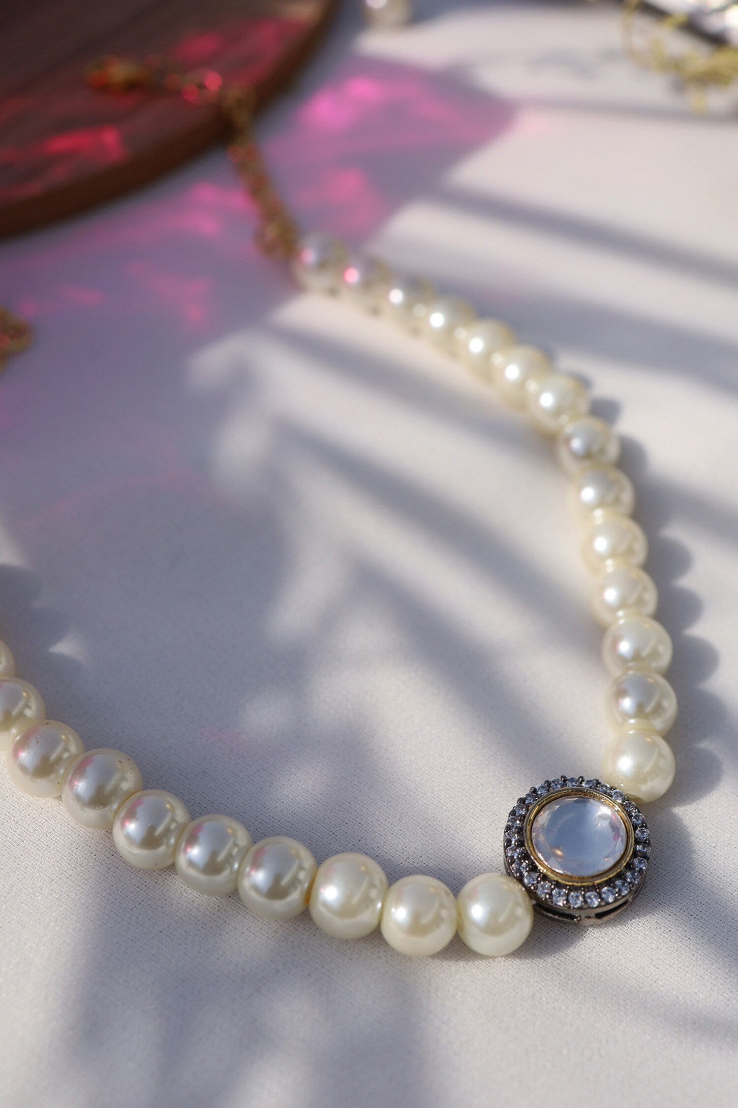 Polki Studded Pearl Choker 