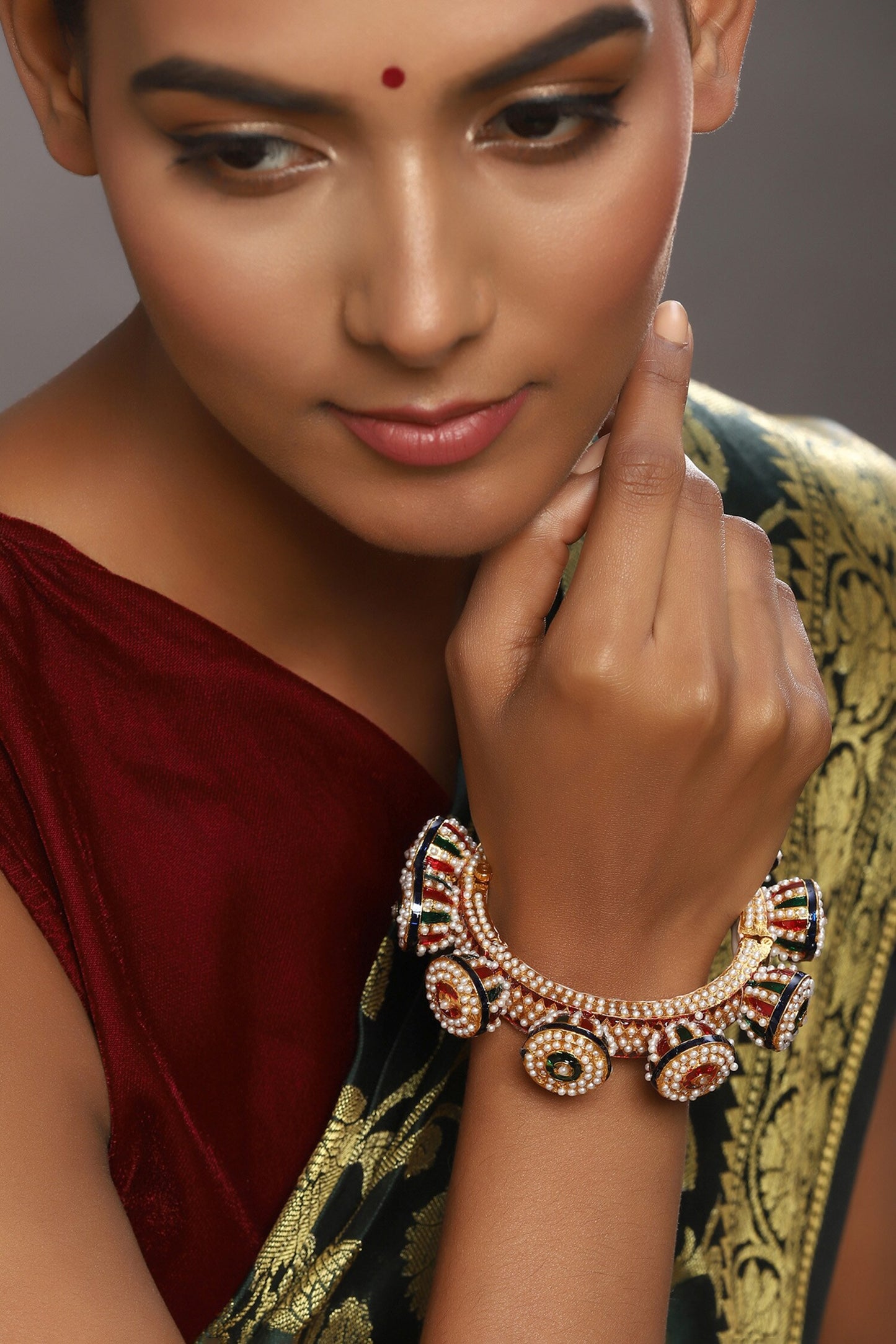 Stone Studded Bangle 