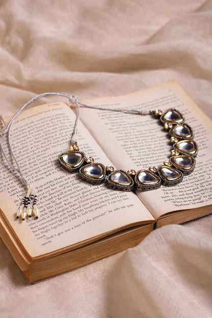Kundans Embellished Choker Necklace 