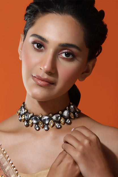 Gleaming Petal Kundan Necklace 