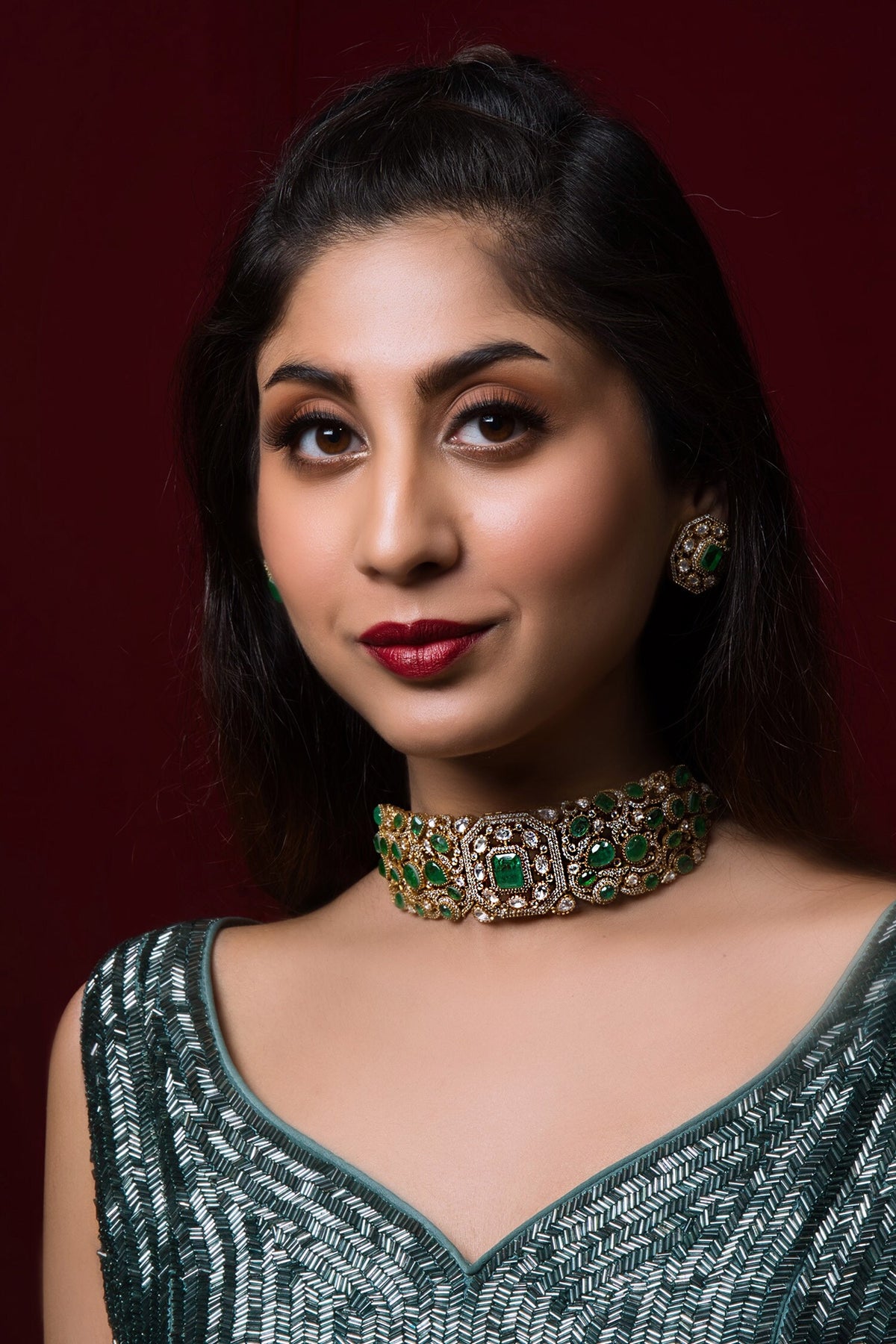 Embellished Choker Necklace Set 