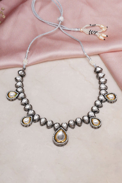 Teardrop Kundan Embellished Necklace 