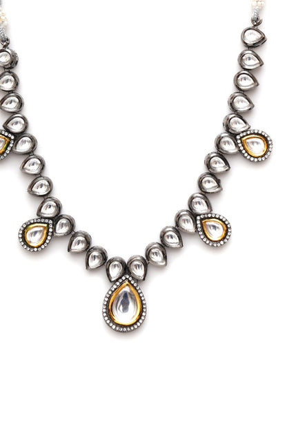 Teardrop Kundan Embellished Necklace 