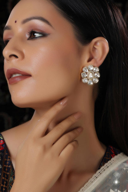 Floral Round Kundan Embellished Studs 