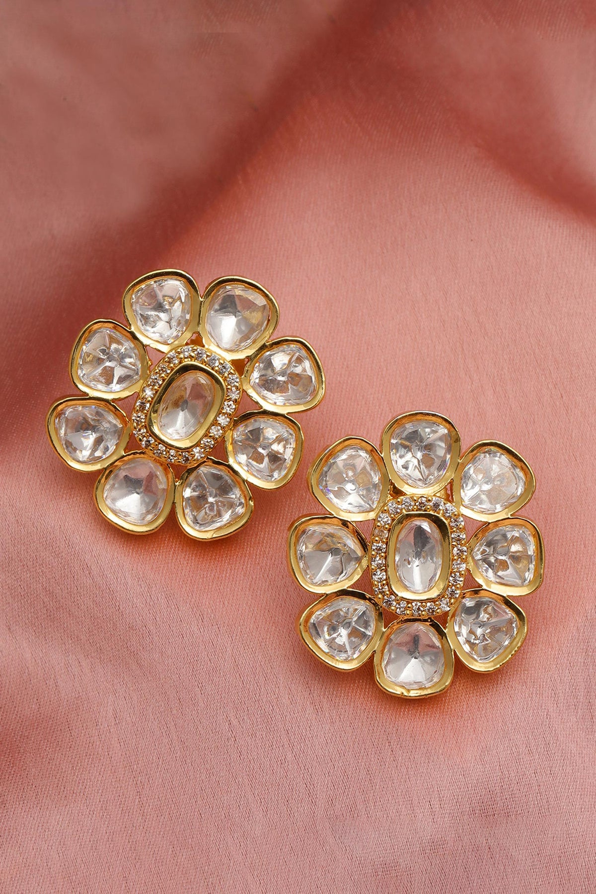 Floral Round Kundan Embellished Studs 