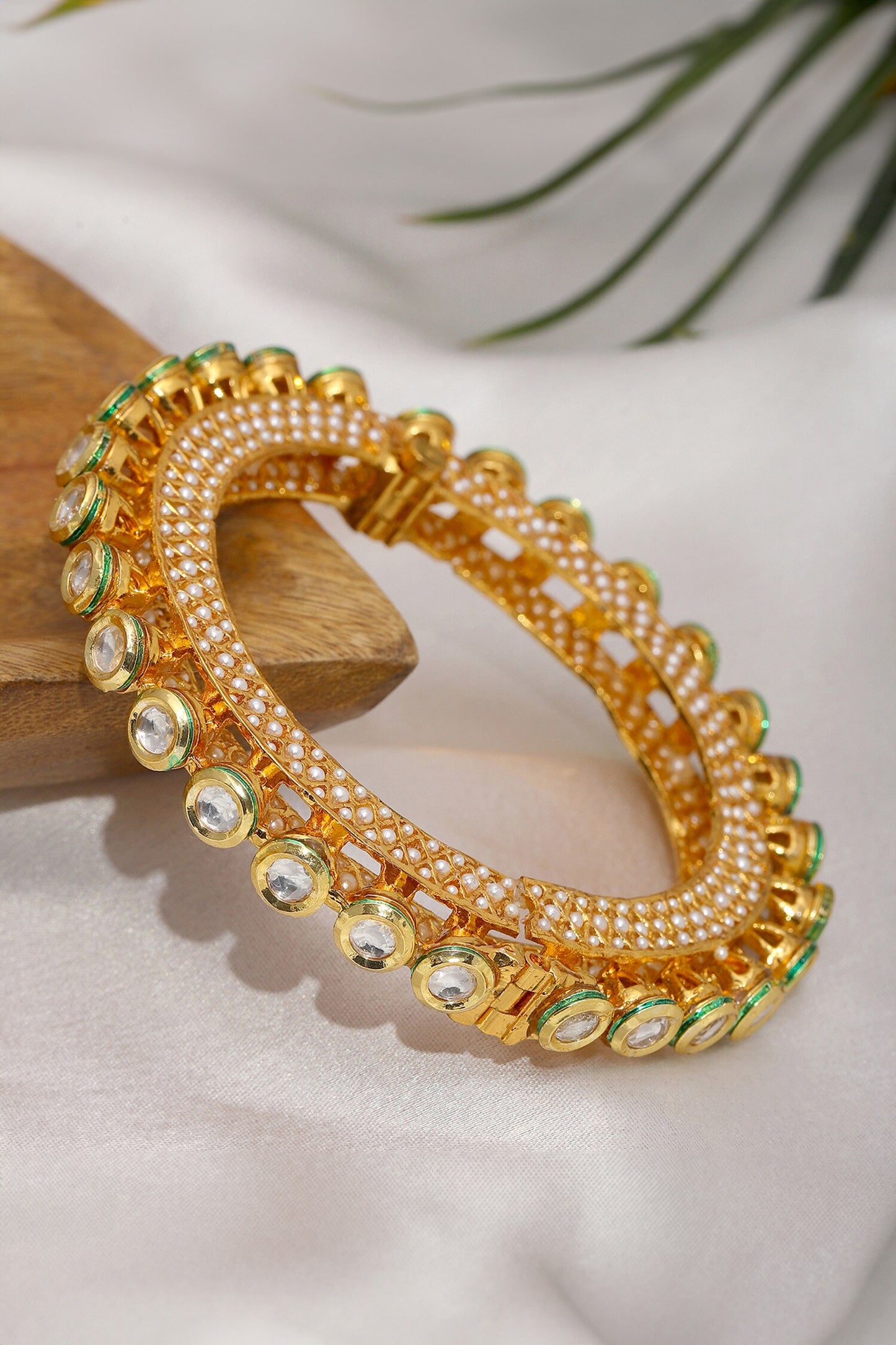 Kundan Studded Bangle 