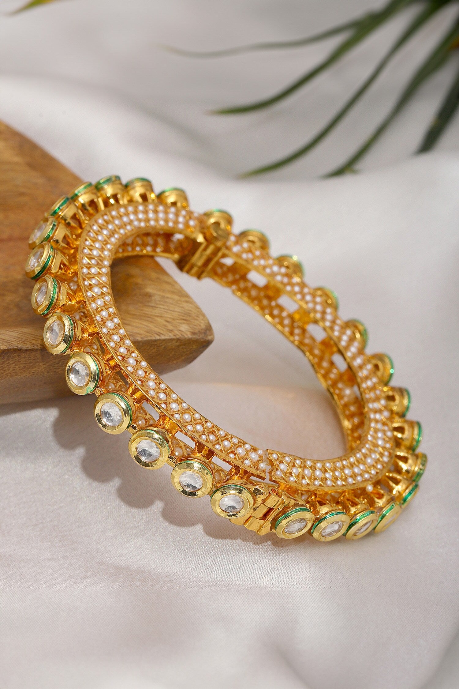 Kundan Studded Bangle 