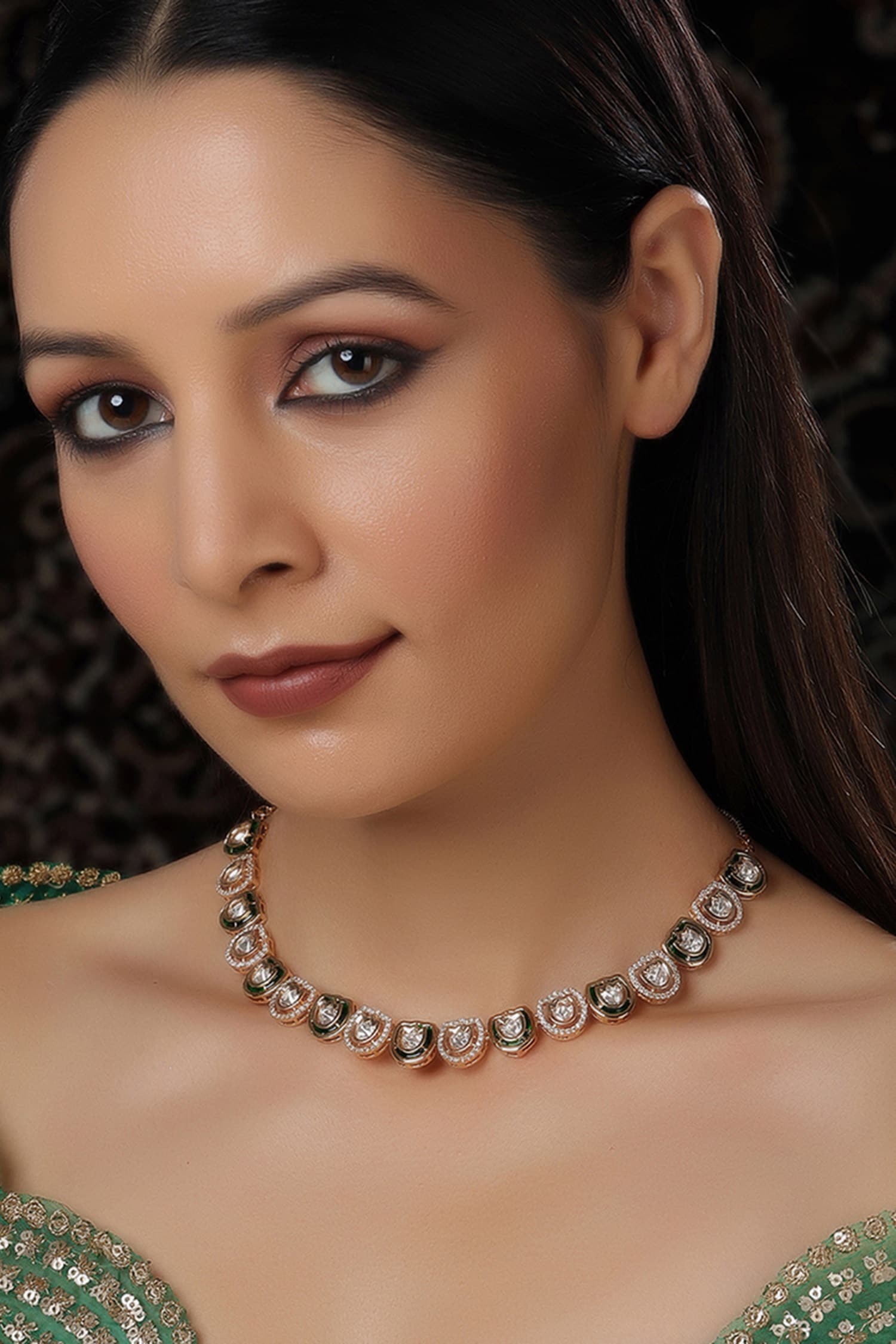 Geometric Kundan Embellished Choker 