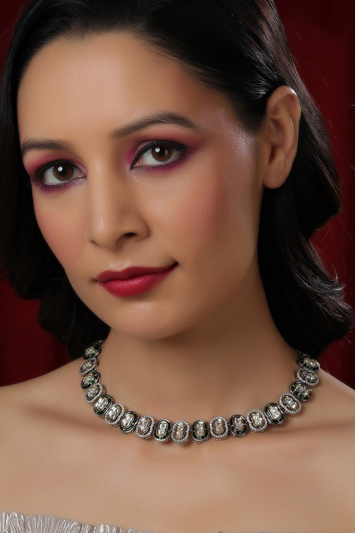 Mufli Embellished Choker 