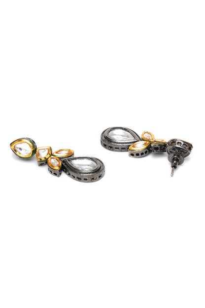 Dual Toned Kundan Drop Maangtikka With Earrings 