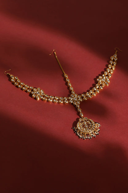 Kundan Embellished Mathapatti 