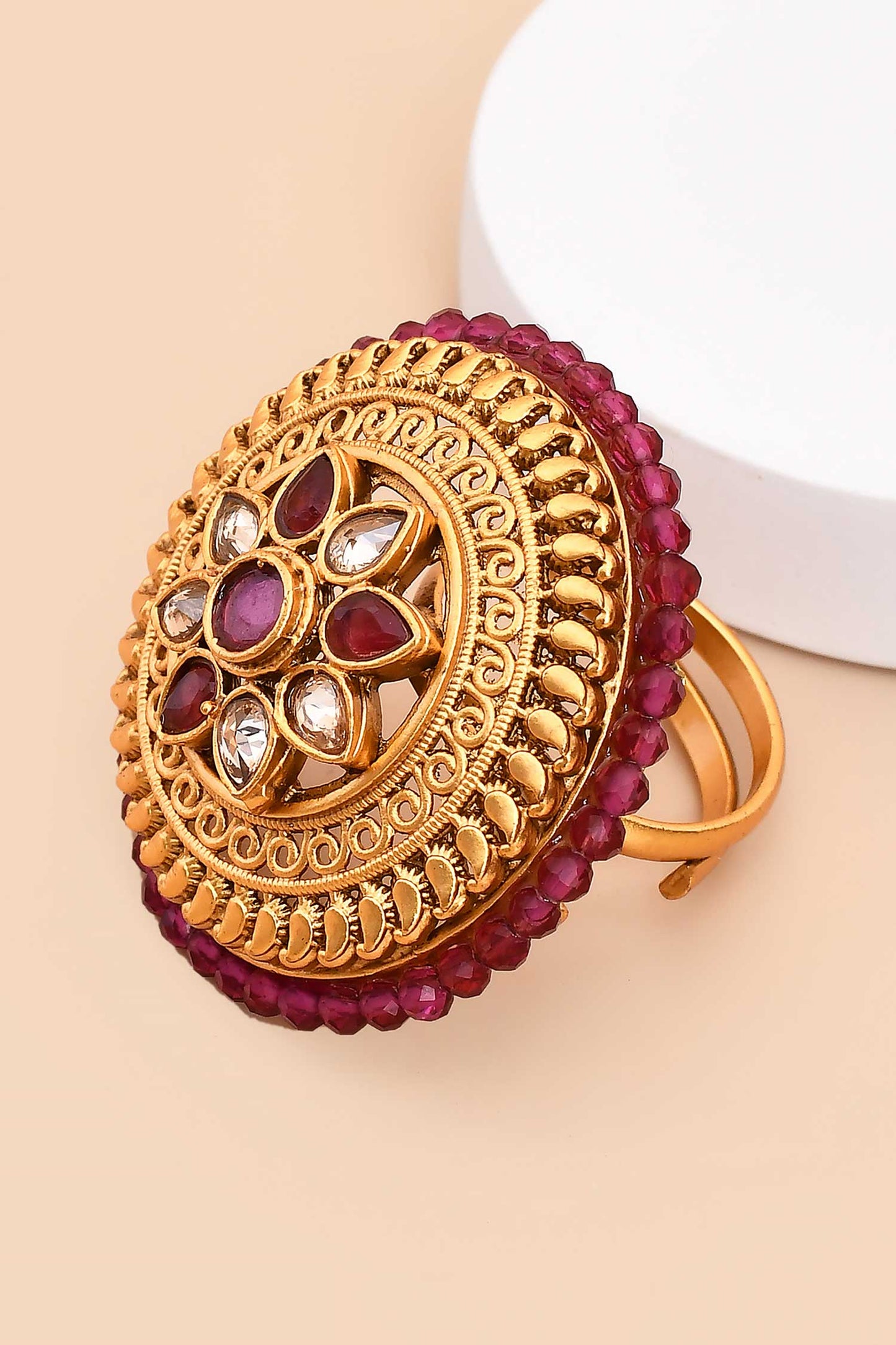 Flora Carved Kundan Ring 