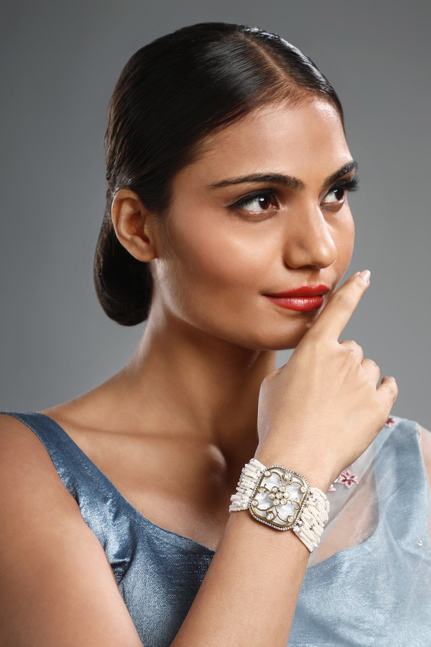 Monalisa Stones Embellished Bracelet 