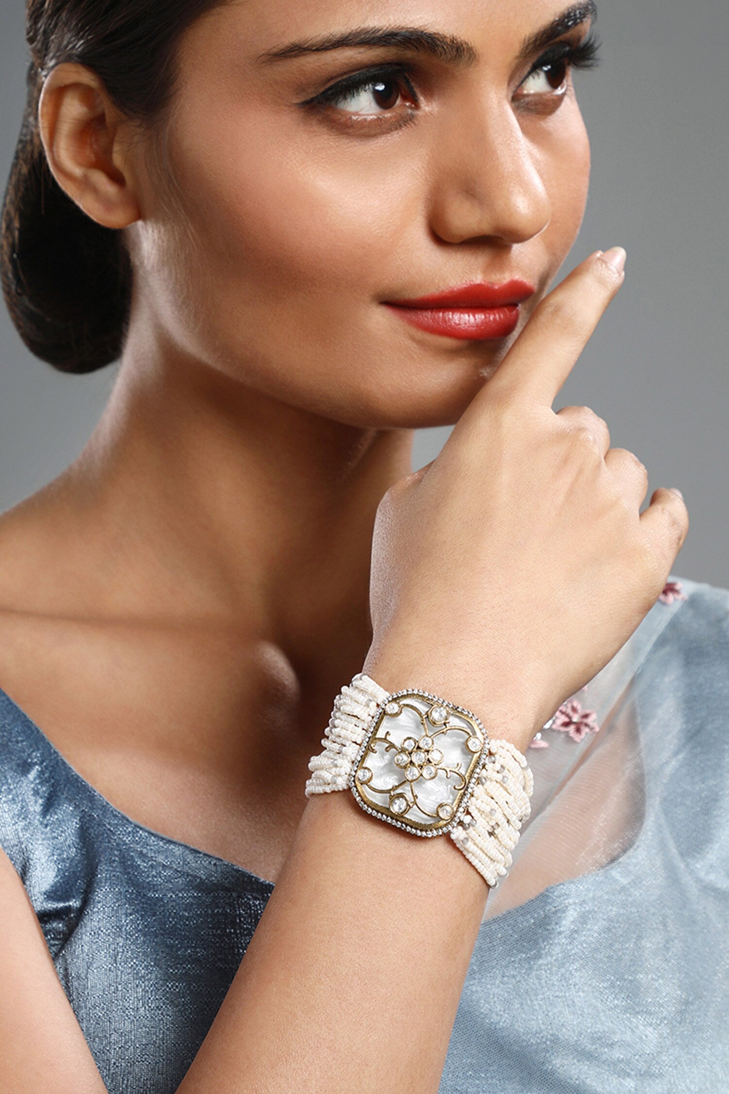 Monalisa Stones Embellished Bracelet 