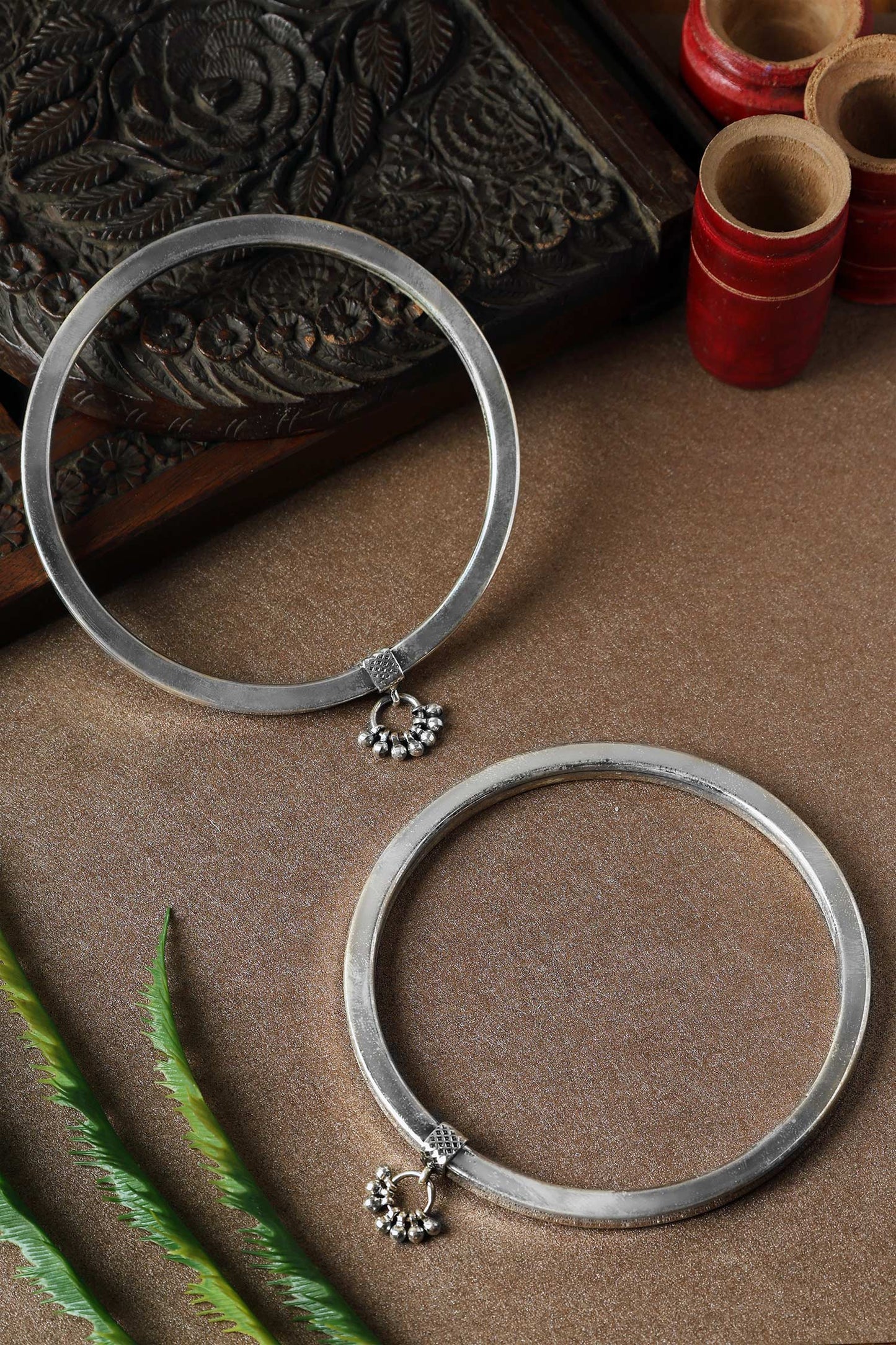 Plain Box Pattern Leg Kada-Set Of 2 