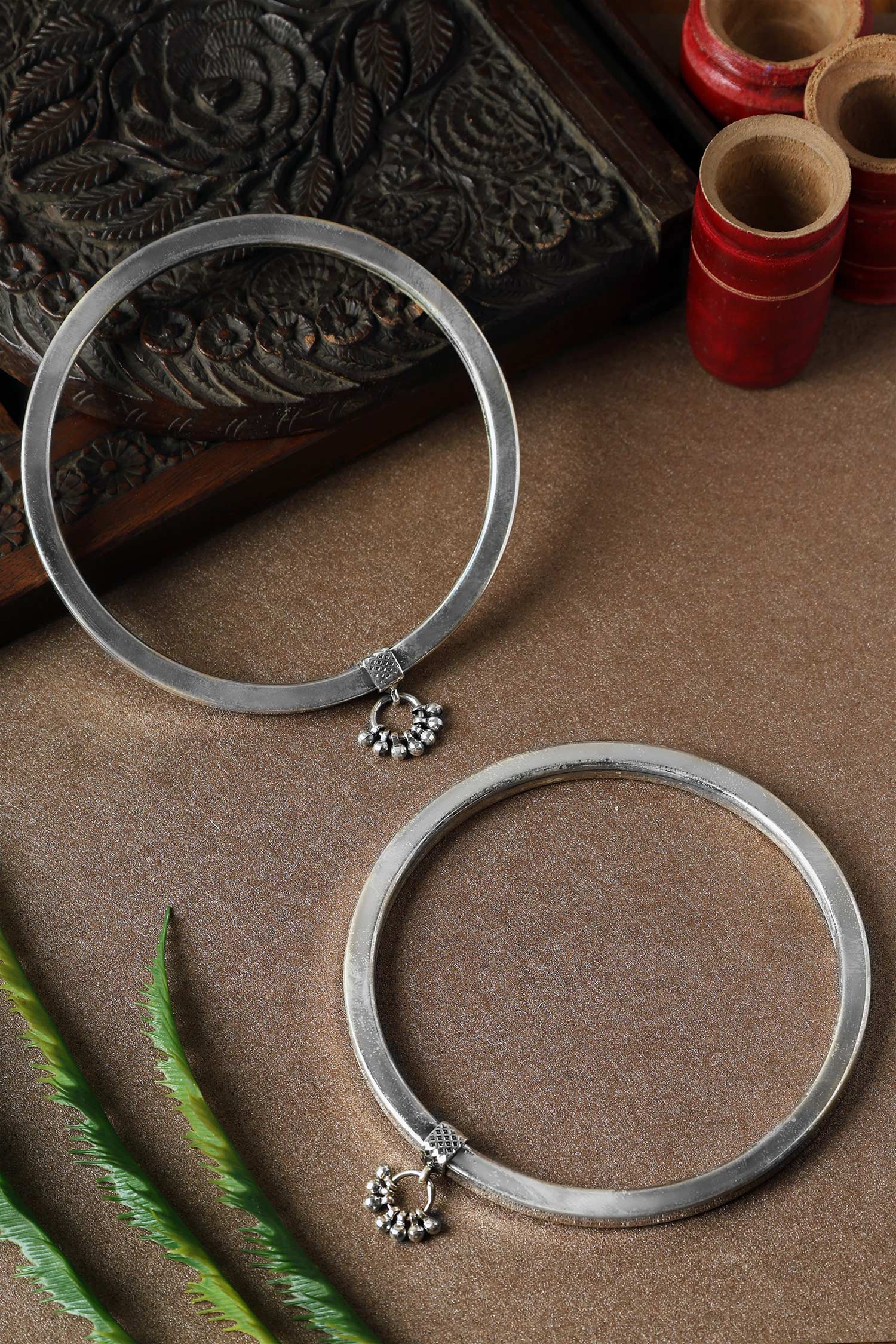 Plain Box Pattern Leg Kada-Set Of 2 