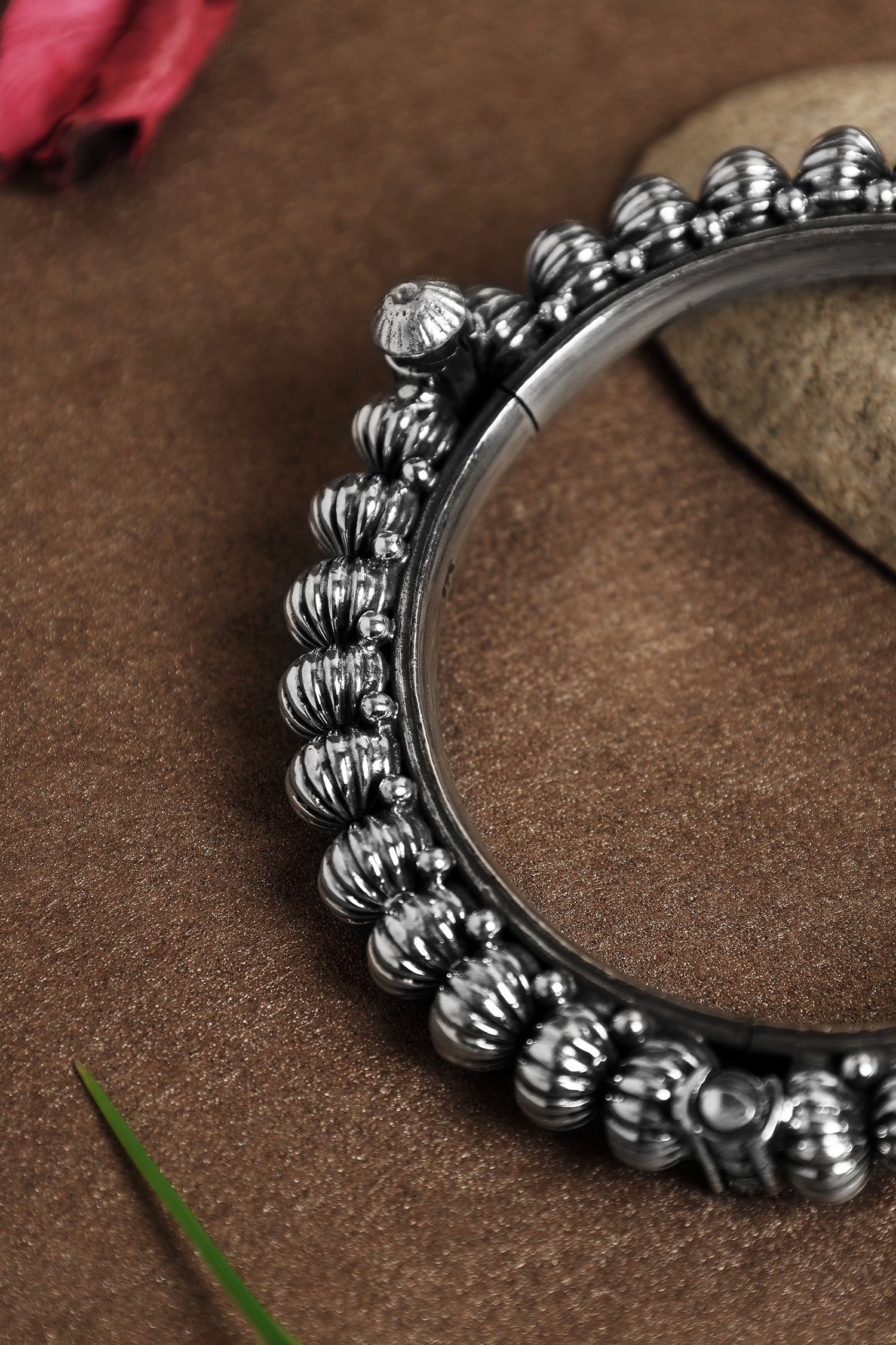Tribal Textured Beads Kada 