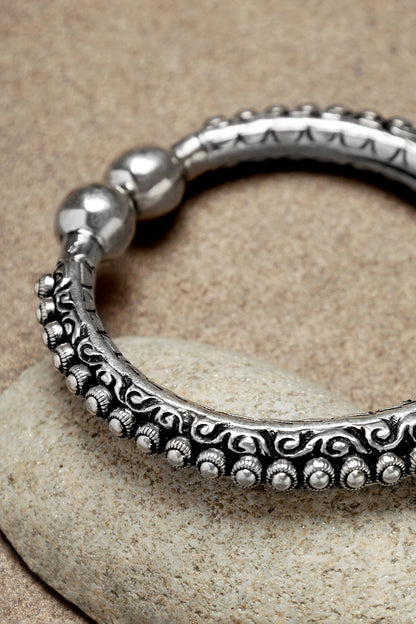 Carved Beads Embellished Kada 