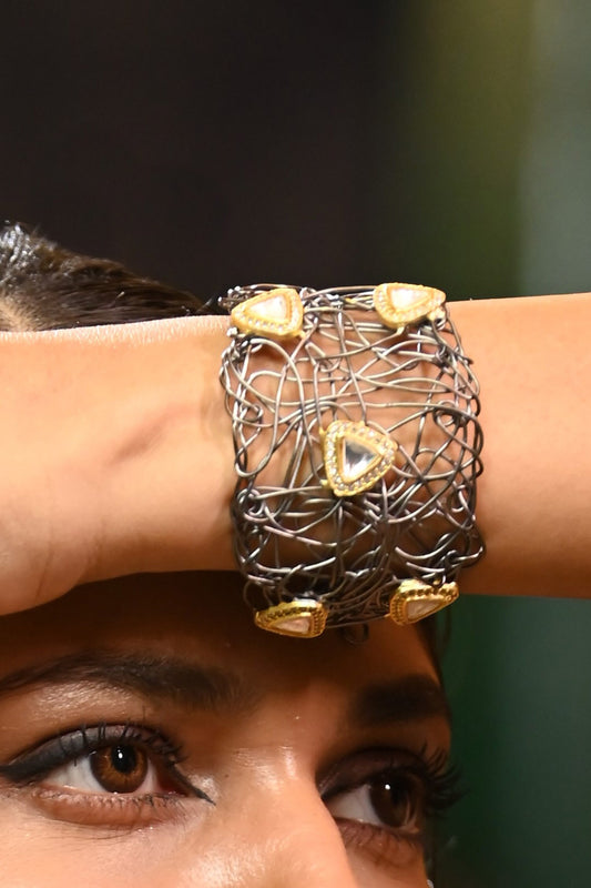 Radiant Kundan Prism Mesh Bracelet 
