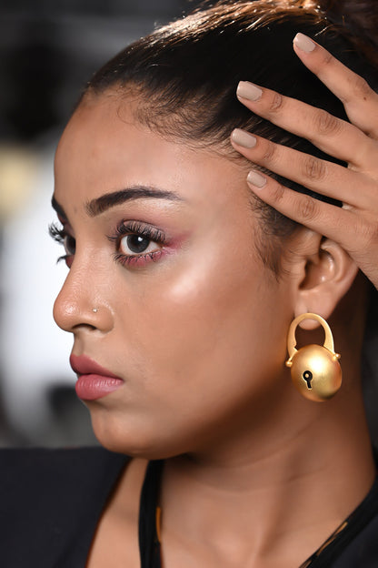 Secure Chic The Lock Earring s 