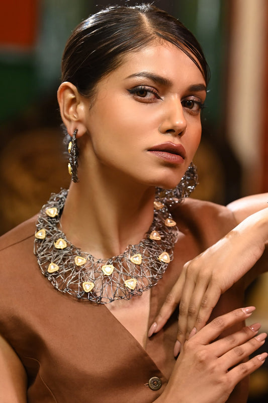 Radiant Mesh Kundan Necklace 