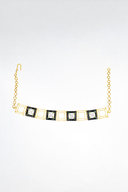Dark Elegance Choker 